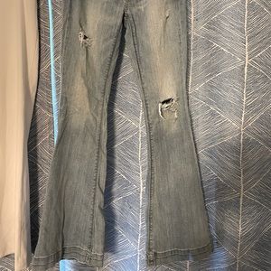 American Eagle Outfitters wide leg pant style 8732-1 11/15/2013 size 4r